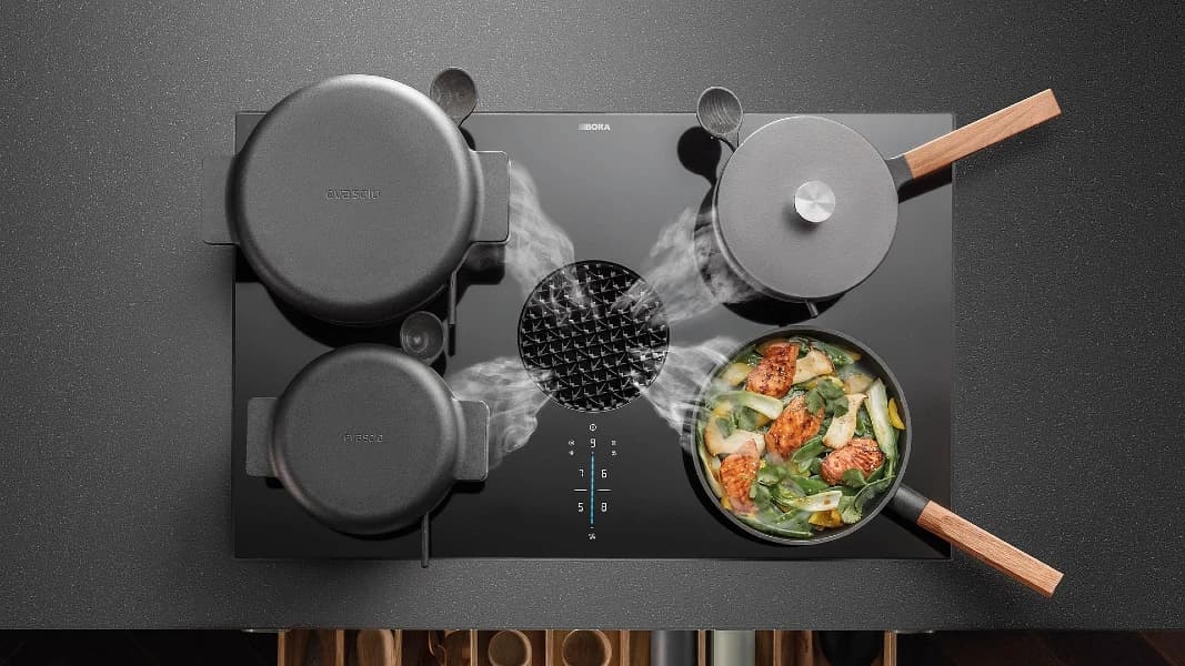 Bild på spishällen med fläkt BORA från undefined